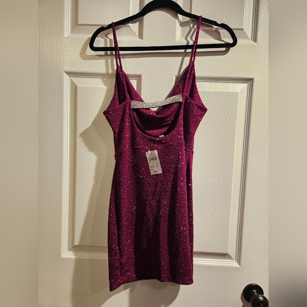 Magenta Glitter Mini Dress from Windsor. Large. Brand New. - Picture 2 of 4